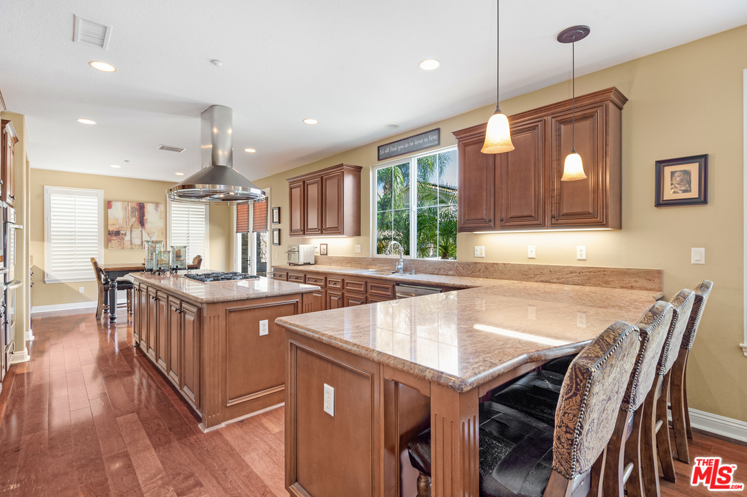 4010 Eagle Flight Drive Simi Valley, CA 93065 - Photo 11 of 34