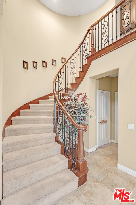 4010 Eagle Flight Drive Simi Valley, CA 93065 - Photo 16 of 34