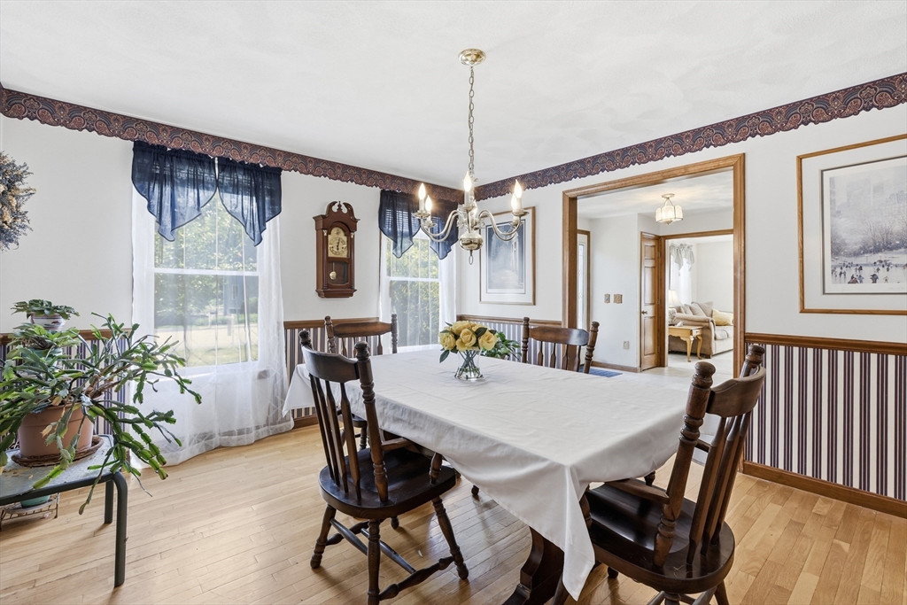 4 Oneida Place Hudson, MA 01749 - Photo 10 of 42
