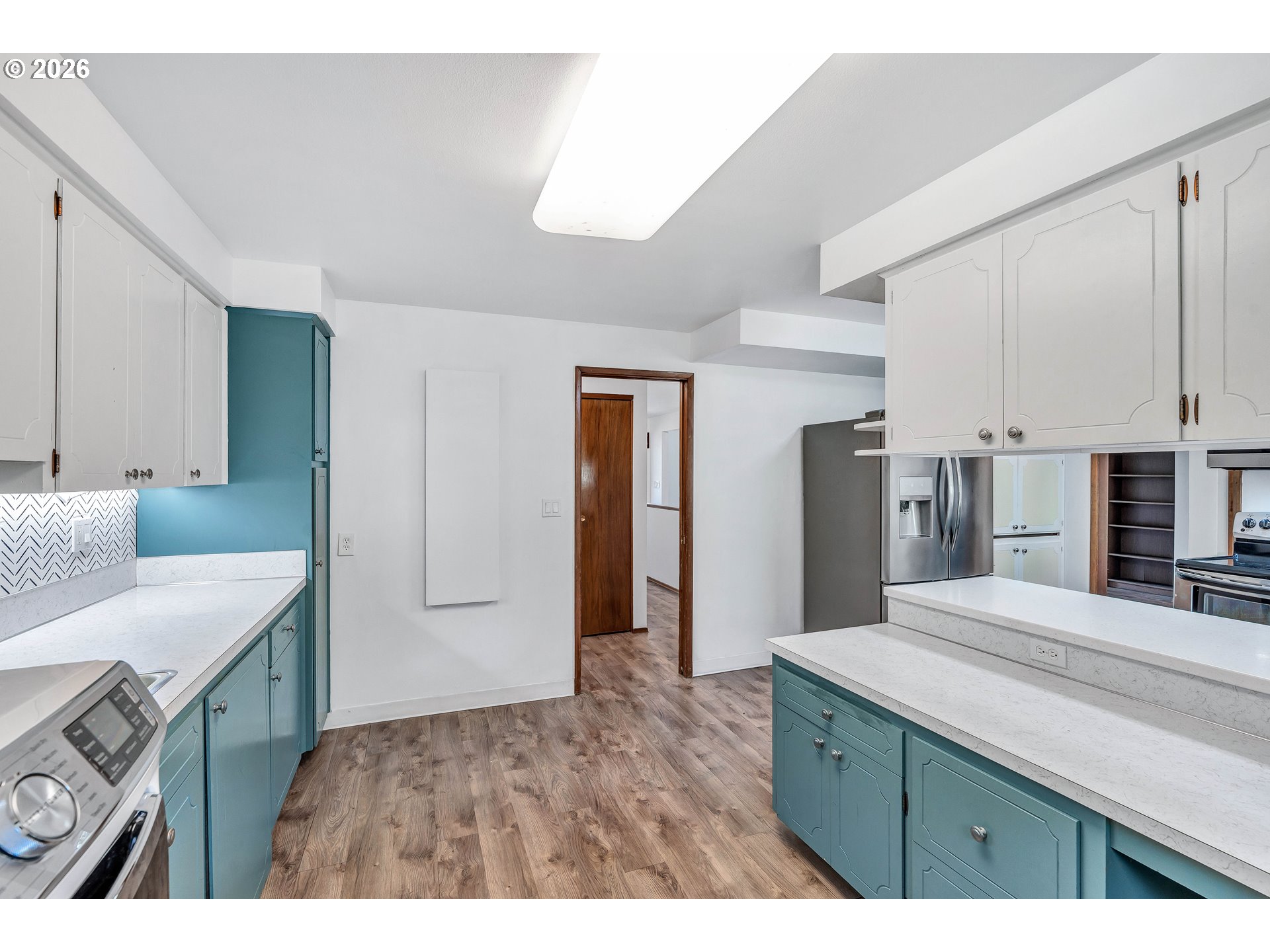 8025 Southwest Schiller Road Portland, OR 97225 - Photo 15 of 48