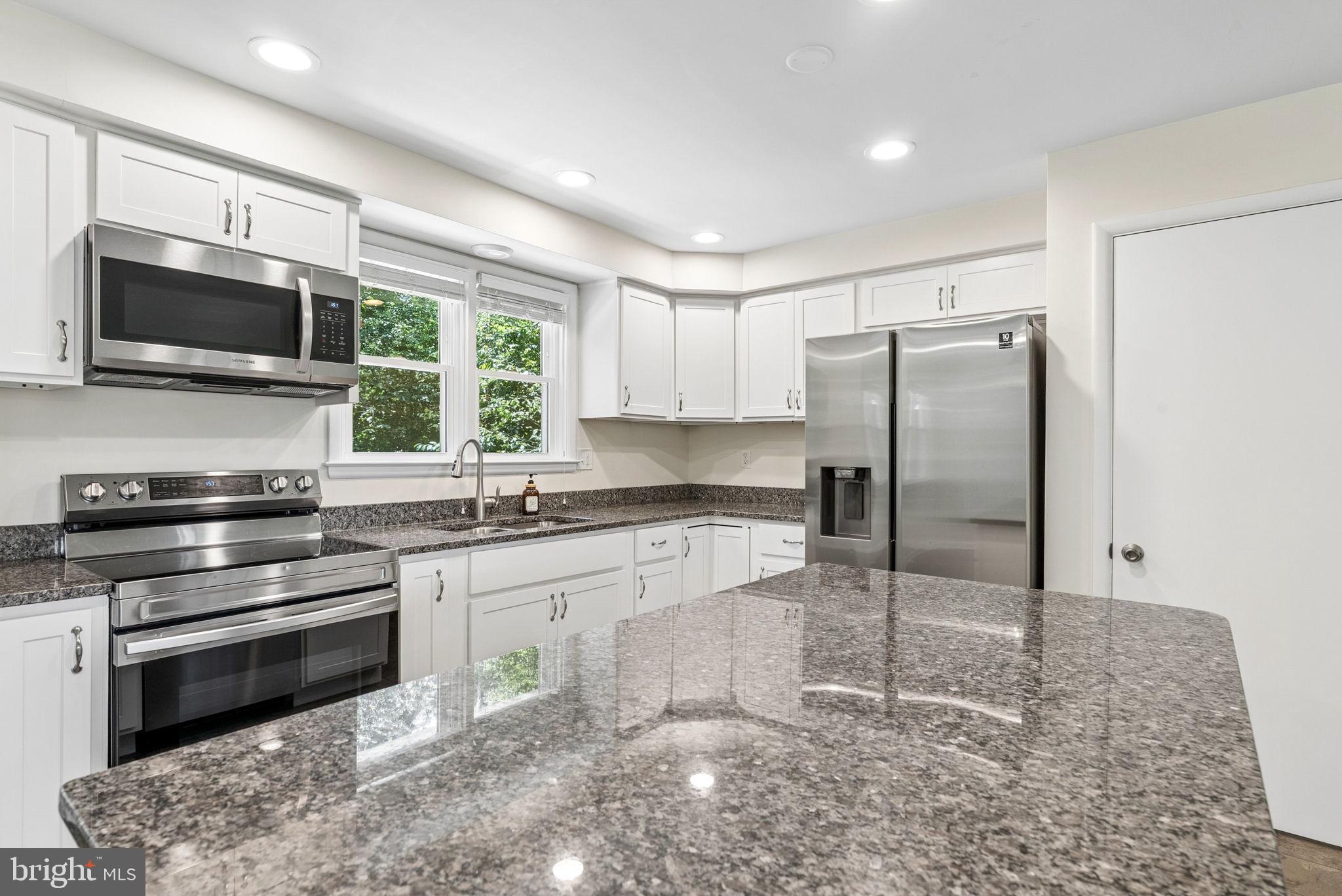 1316 Providence Road Towson, MD 21286 - Photo 8 of 51