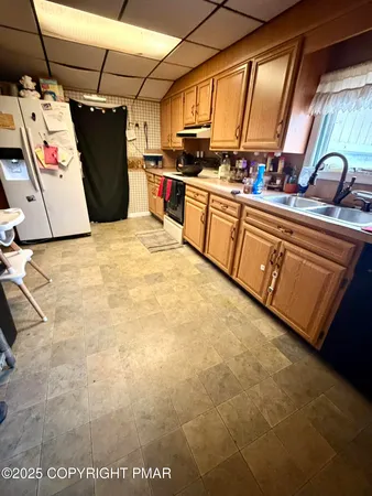a view of a storage & utility room