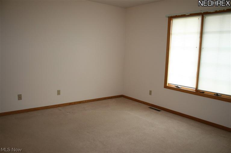 1680-1682 Reimer Road Wadsworth, OH 44281 - Photo 9 of 24