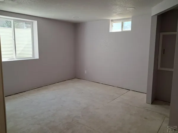 $318,000 | 520 Holly Avenue, Swink, CO 81077