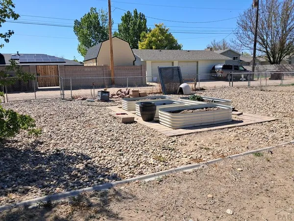 $318,000 | 520 Holly Avenue, Swink, CO 81077