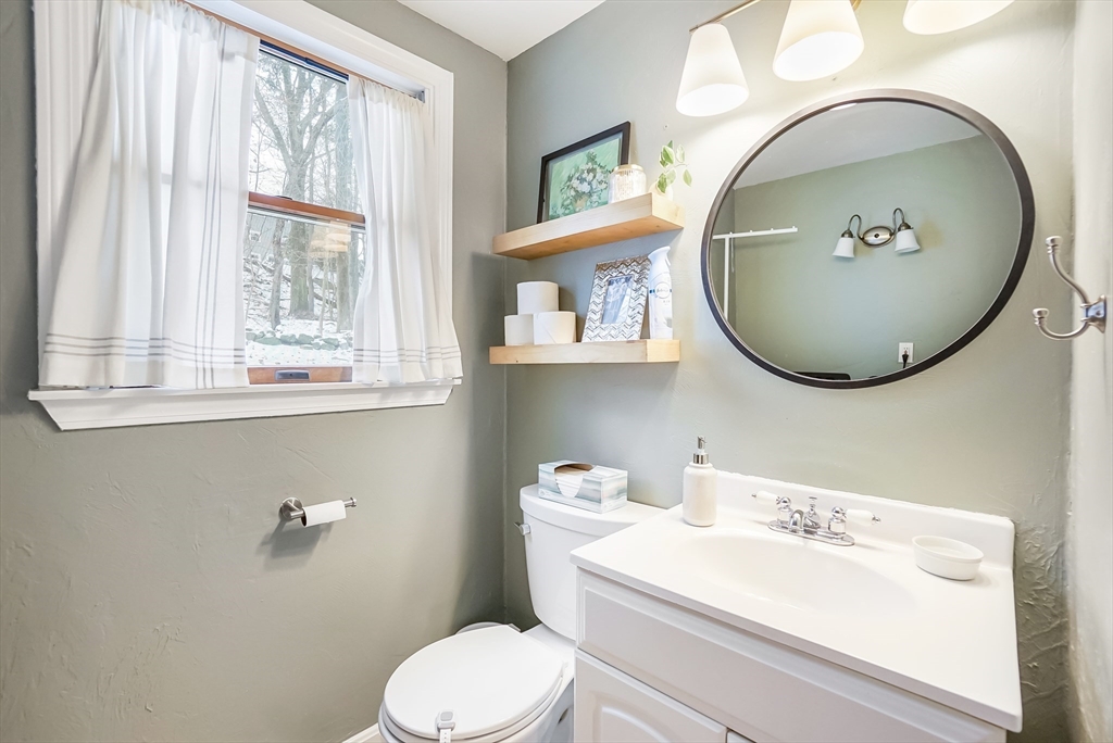 7 Baben Road Hudson, MA 01749 - Photo 11 of 28