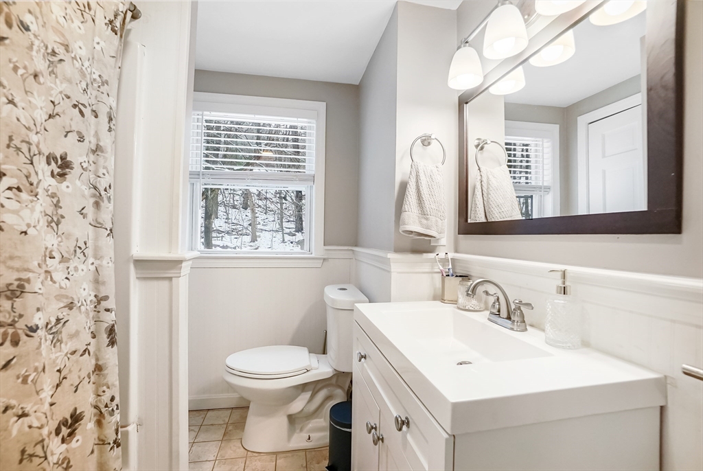 7 Baben Road Hudson, MA 01749 - Photo 17 of 28