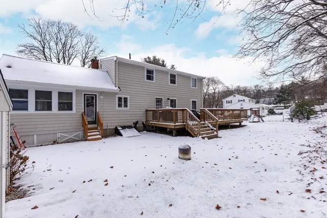$699,900 | 7 Baben Road, Hudson, MA 01749
