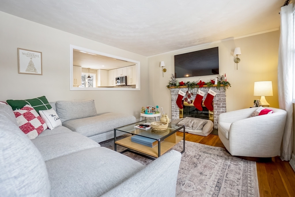 7 Baben Road Hudson, MA 01749 - Photo 5 of 28