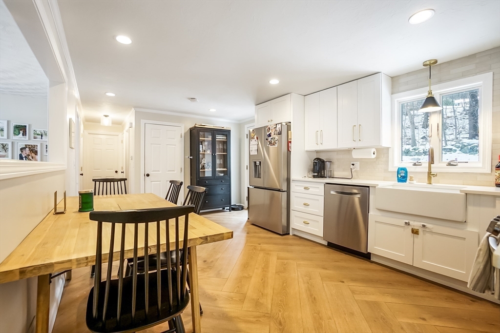 7 Baben Road Hudson, MA 01749 - Photo 7 of 28