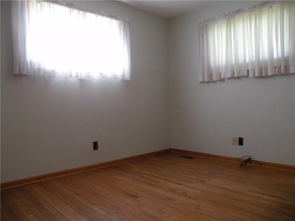 5221 Hickory Road Indianapolis, IN 46239 - Photo 17 of 46 Gallery Image 17
