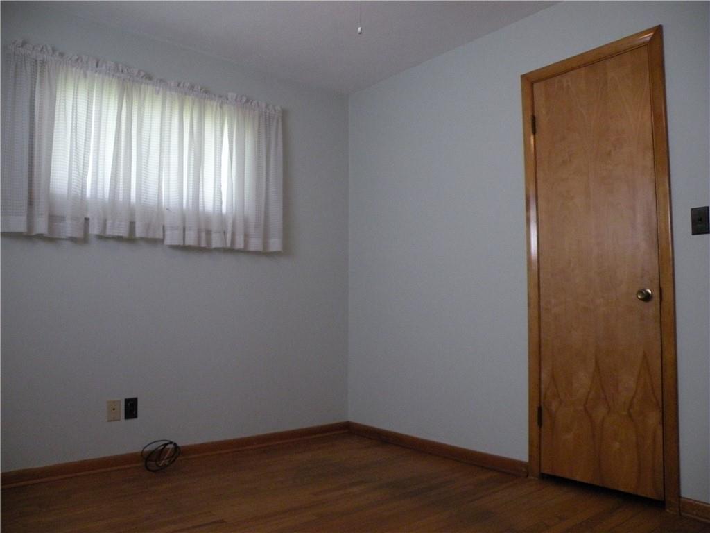 5221 Hickory Road Indianapolis, IN 46239 - Photo 18 of 46 Gallery Image 18