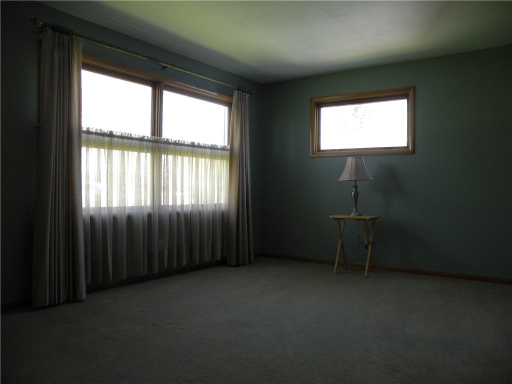 5221 Hickory Road Indianapolis, IN 46239 - Photo 7 of 46 Gallery Image 7