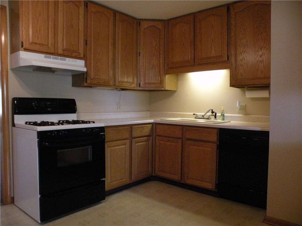 5221 Hickory Road Indianapolis, IN 46239 - Photo 9 of 46 Gallery Image 9