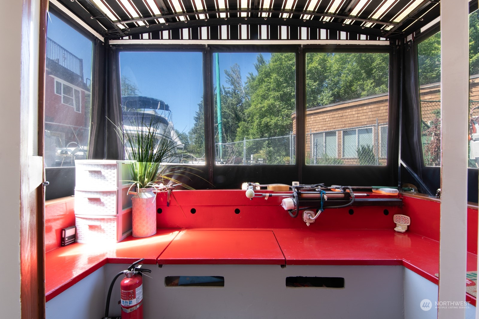 2143 North Northlake Way, Unit 34 Seattle, WA 98103 - Photo 16 of 26