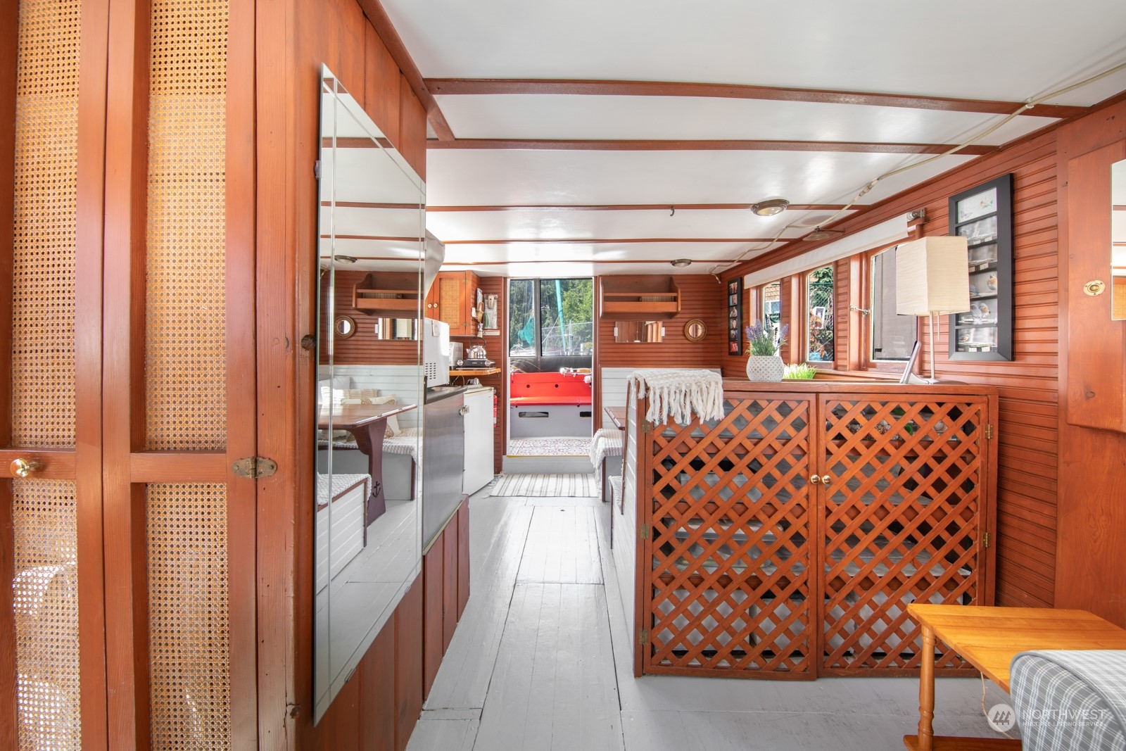 2143 North Northlake Way, Unit 34 Seattle, WA 98103 - Photo 8 of 26