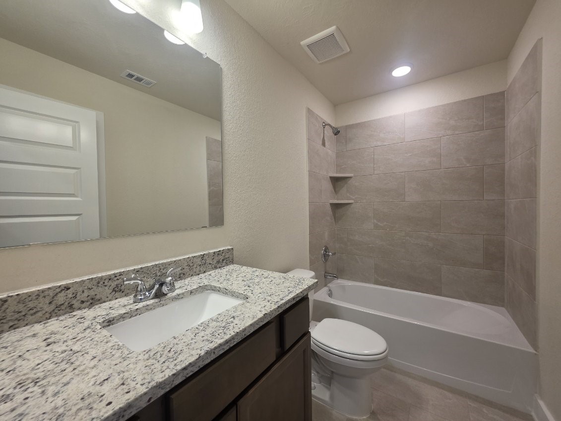 2067 Winepress Road Brenham, TX 77833 - Photo 16 of 18