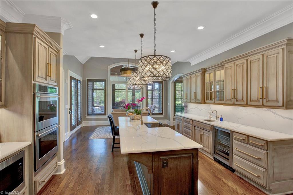 7404 Hadleigh Court Oak Ridge, NC 27310 - Photo 12 of 34