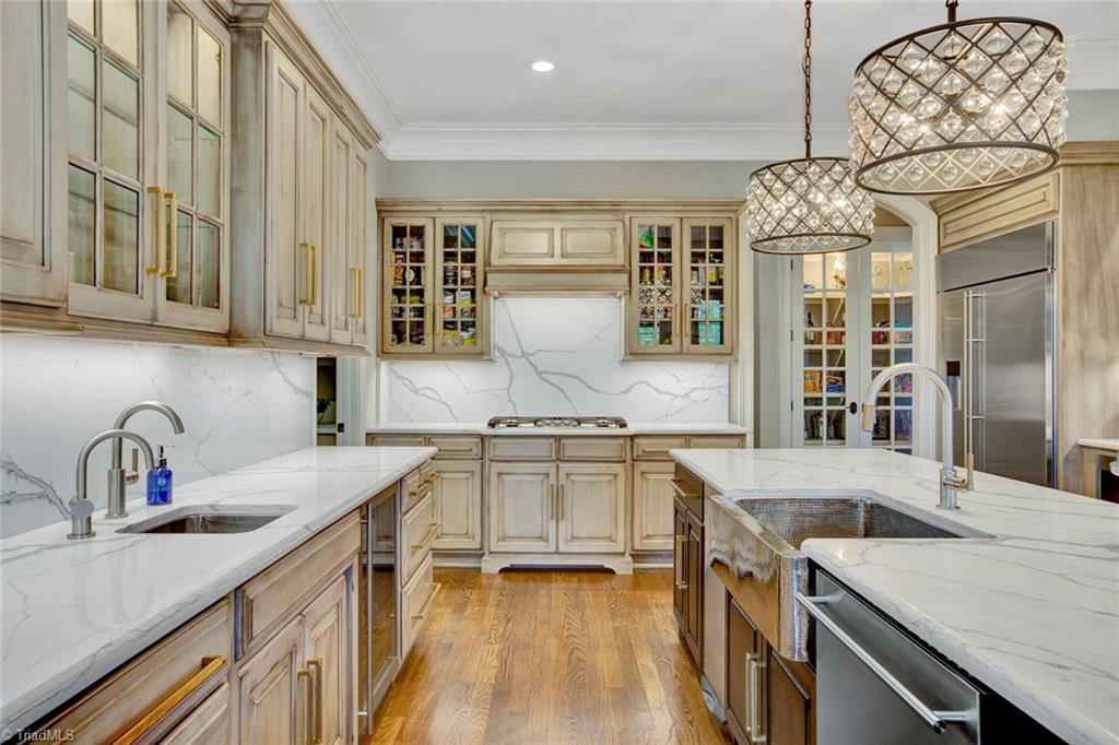 7404 Hadleigh Court Oak Ridge, NC 27310 - Photo 14 of 34