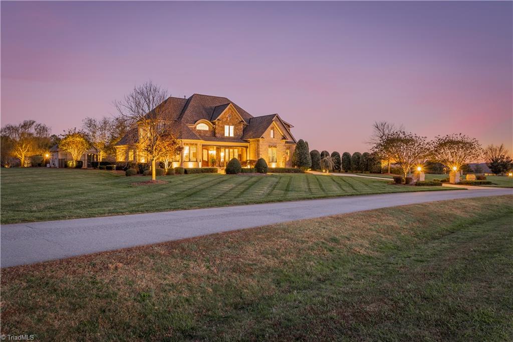 7404 Hadleigh Court Oak Ridge, NC 27310 - Photo 4 of 34