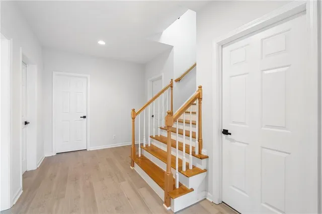 $6,900 | 870 Longstone Landing, Alpharetta, GA 30022