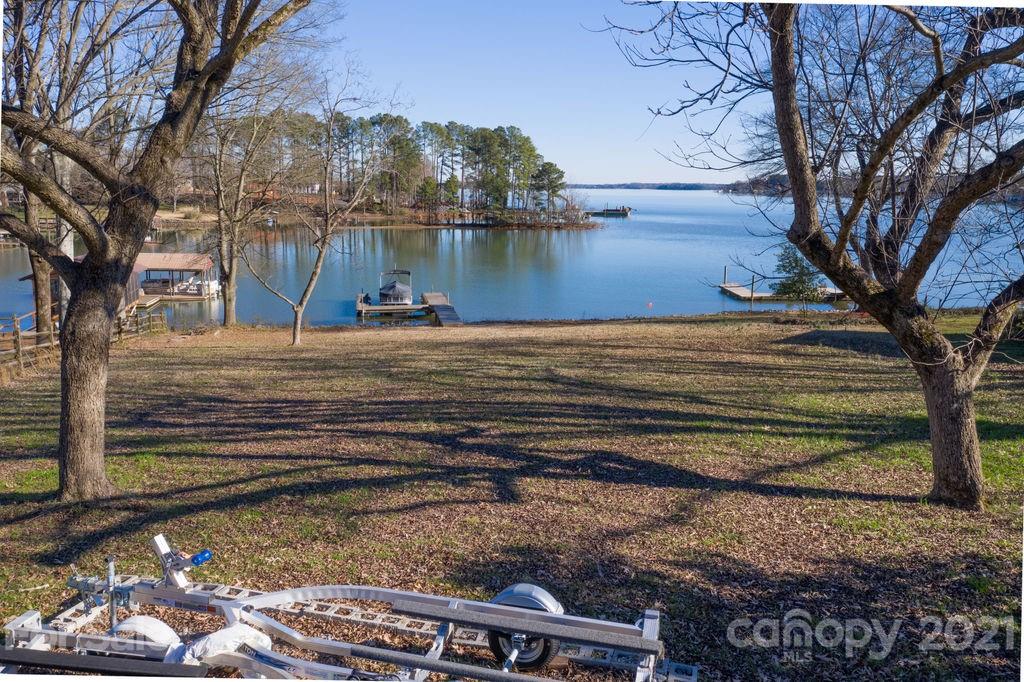 13-16 Normandy Road Denver, NC 28037 - Photo 5 of 47 Gallery Image 5