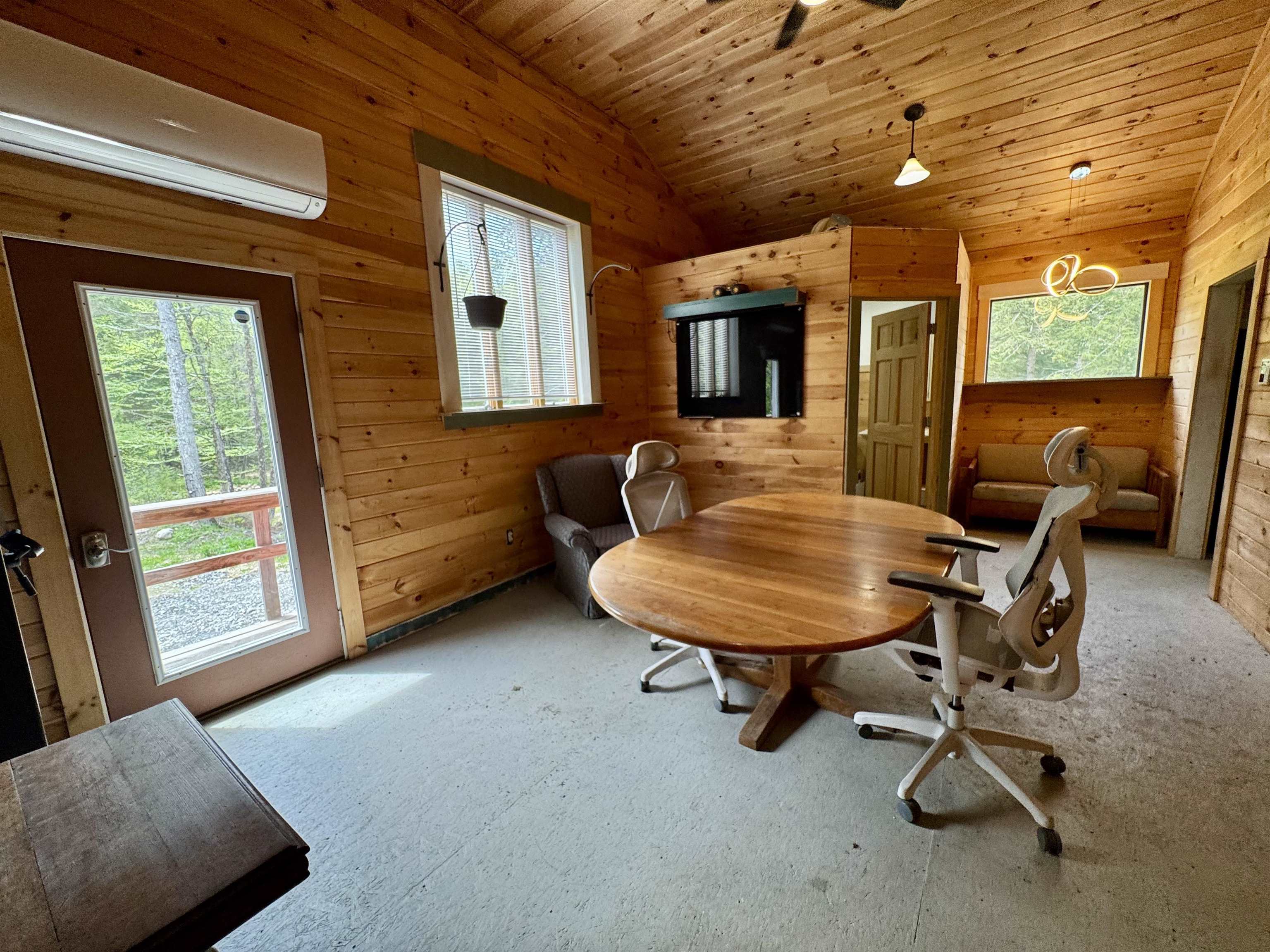 198 Brackett Road Fairlee, VT 05045 - Photo 36 of 53