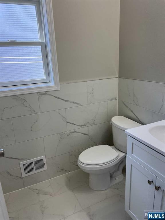 232 Cross Street, Unit 2 Harrison, NJ 07029 - Photo 10 of 10