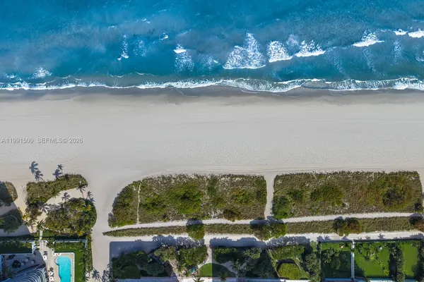 $4,500,000 | 9559 Collins Avenue, Unit S8B, Surfside, FL 33154