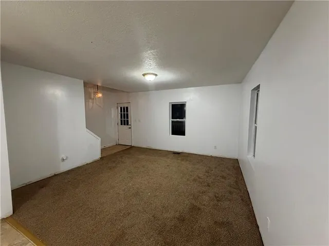 $160,000 | 934 Williams Street, Excelsior Springs, MO 64024