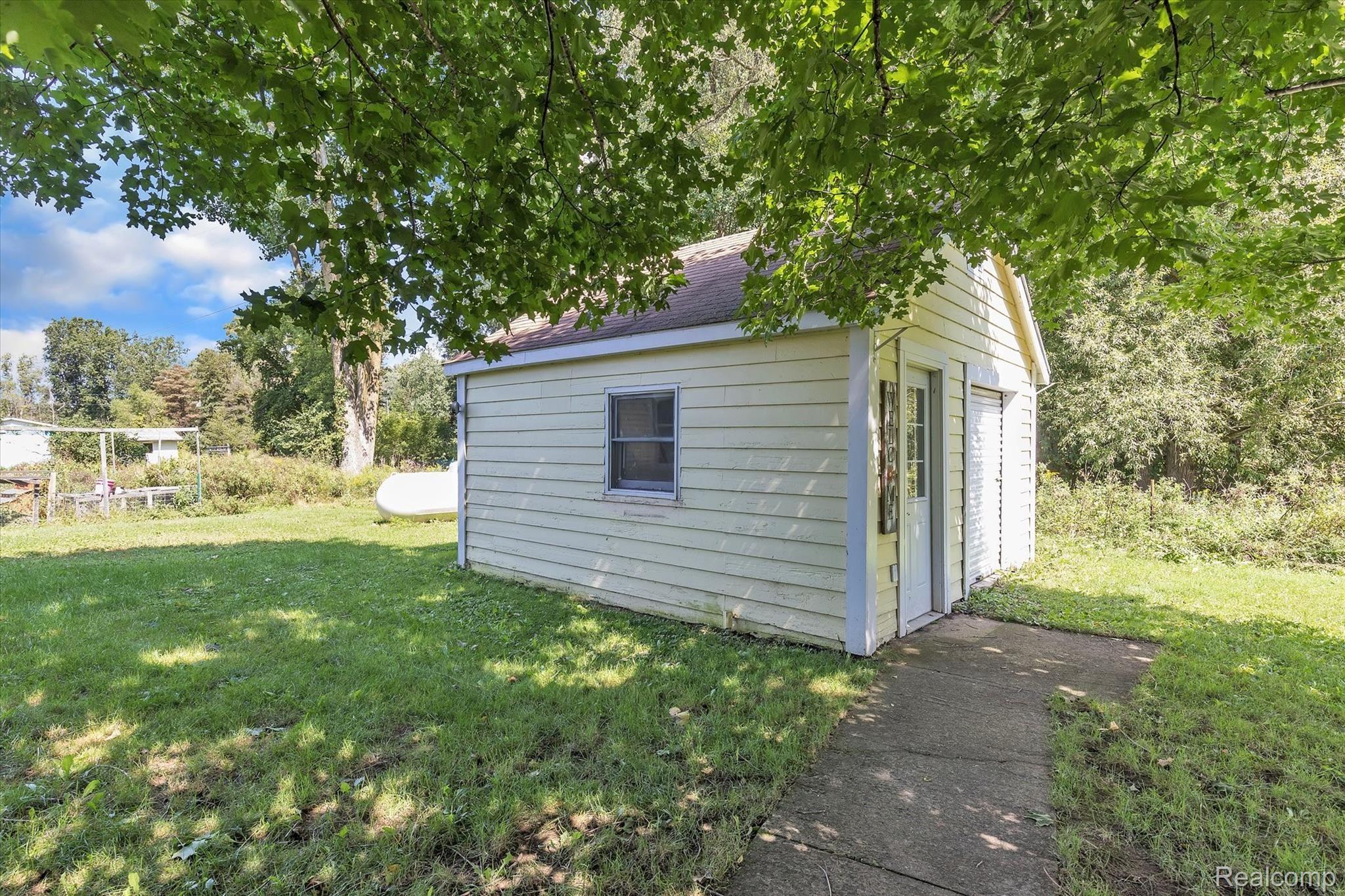 3073 South Edgar Road Mason, MI 48854 - Photo 38 of 43 38-3073-S-Edgar-Rd-Windowstill-Real-Estate-Photography-38.jpg