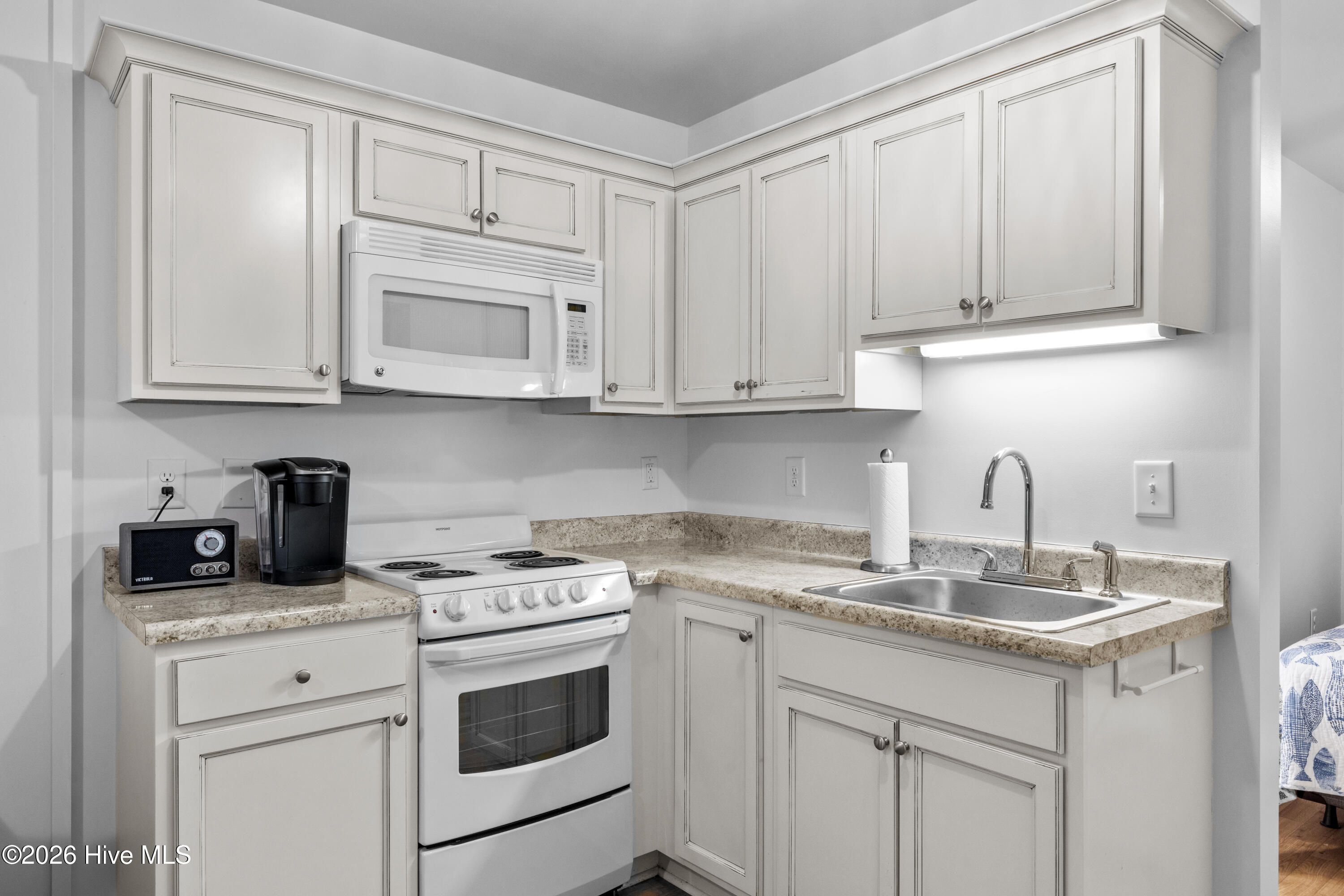2401 West Fort Macon Road, Unit 244 Atlantic Beach, NC 28512 - Photo 9 of 18 29-print-_S3A4815