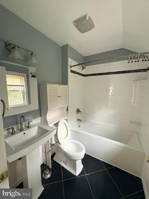 5909 Gloucester Avenue Springfield, VA 22150 - Photo 9 of 20