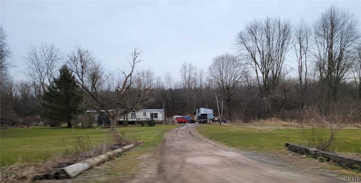 2064 Pilgrimport Road Lyons, NY 14489 - Photo 6 of 12