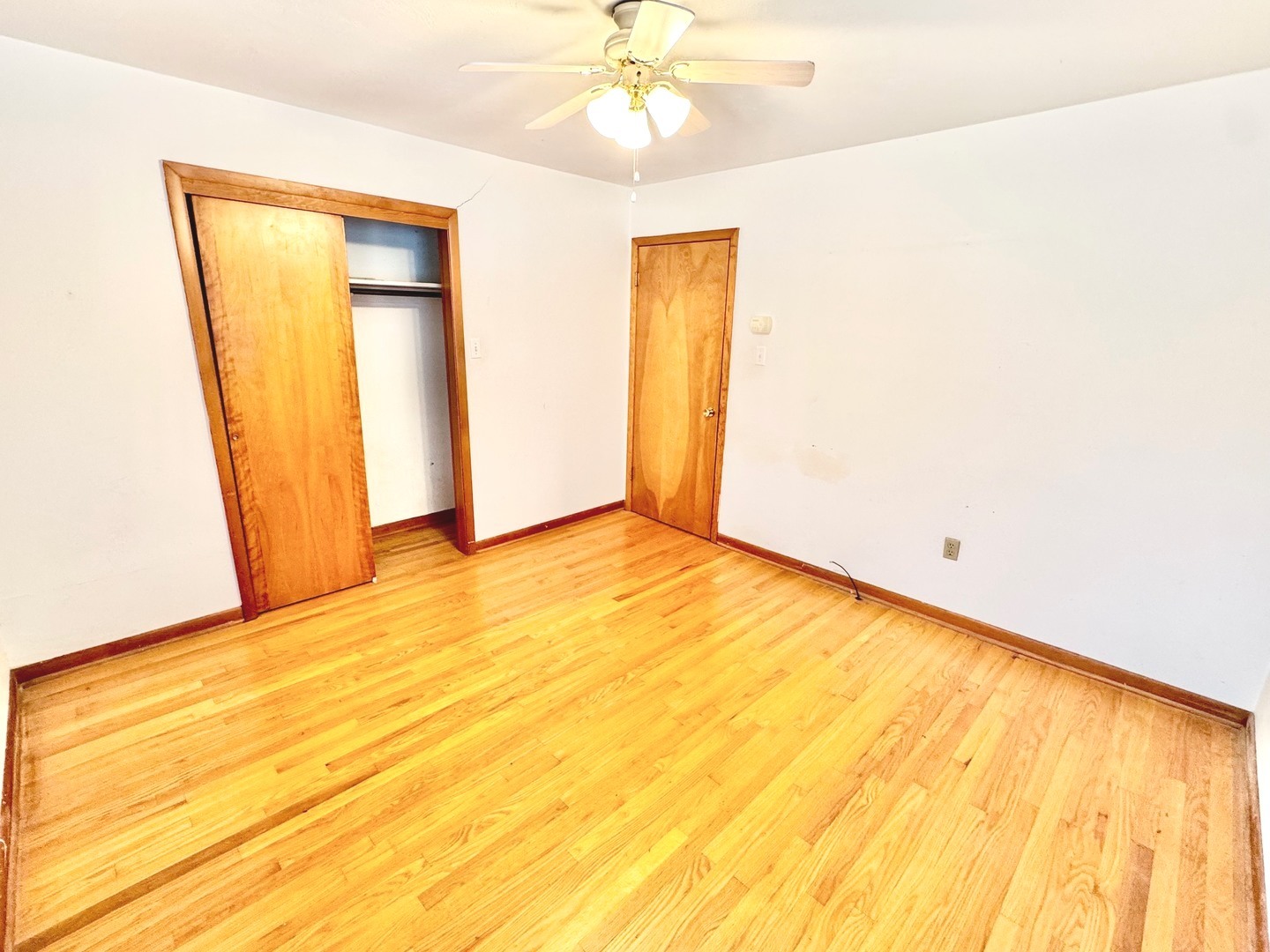 219 William Street New Lenox, IL 60451 - Photo 23 of 29 a view of an empty room with a window