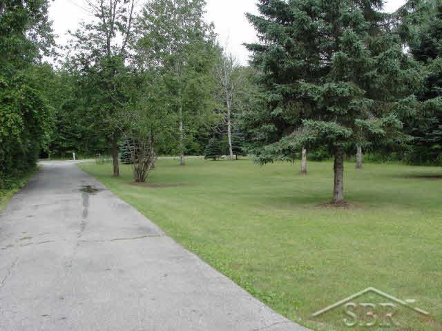 5101 South Iva Road Merrill, MI 48637 - Photo 3 of 18 20362633-2.JPG