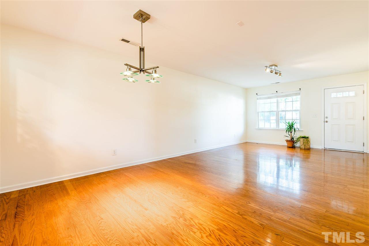 507 Ringleaf Court Cary, NC 27513 - Photo 11 of 24 Gallery Image 11
