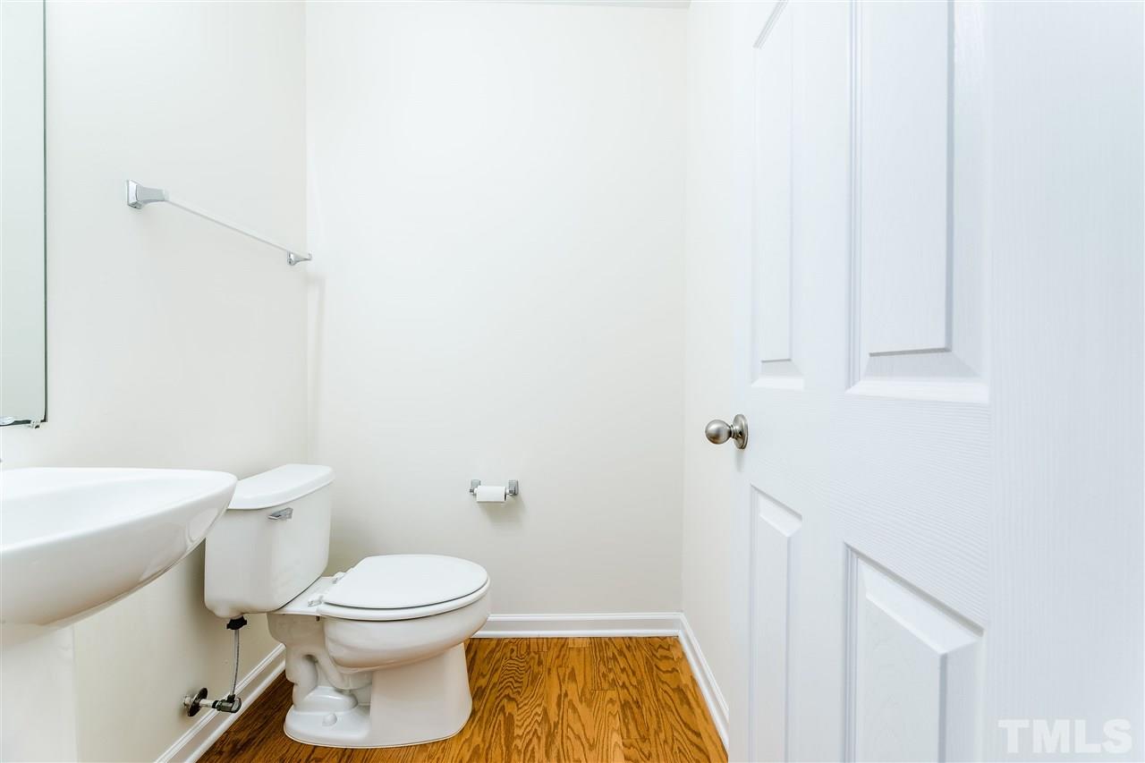 507 Ringleaf Court Cary, NC 27513 - Photo 13 of 24 Gallery Image 13
