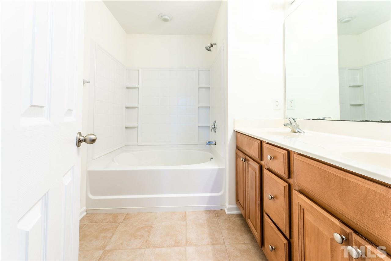 507 Ringleaf Court Cary, NC 27513 - Photo 18 of 24 Gallery Image 18