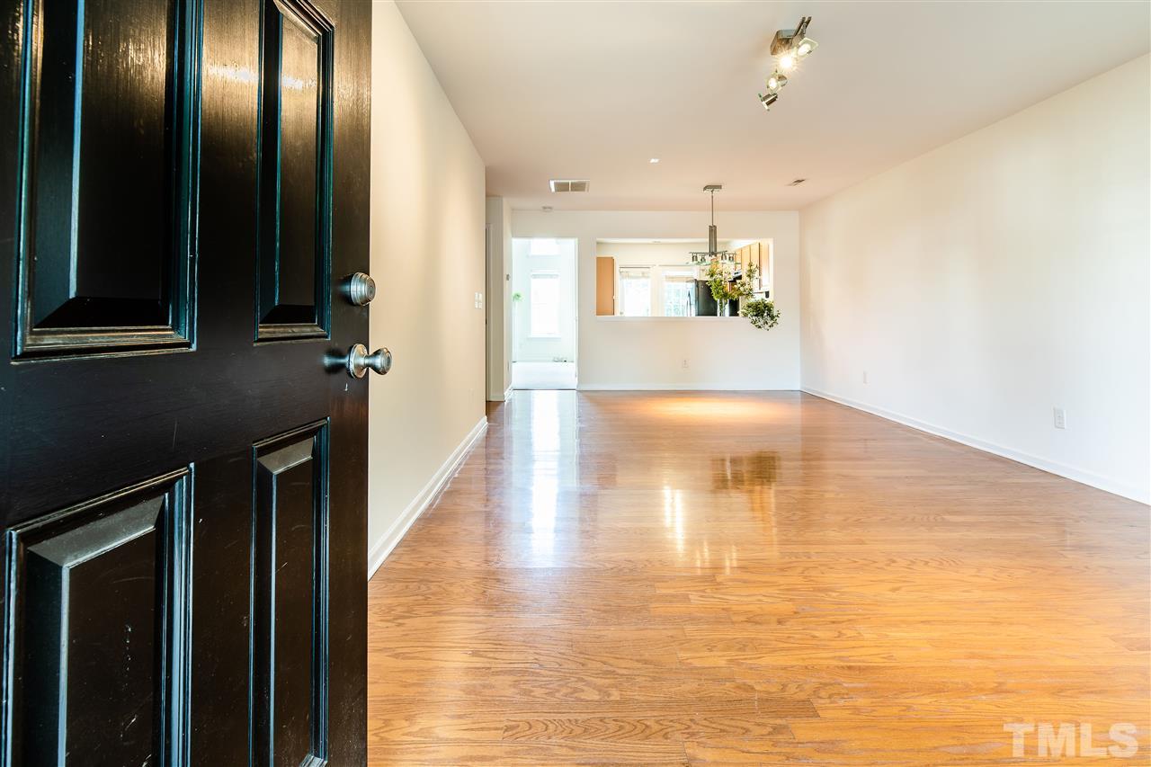 507 Ringleaf Court Cary, NC 27513 - Photo 3 of 24 Gallery Image 3