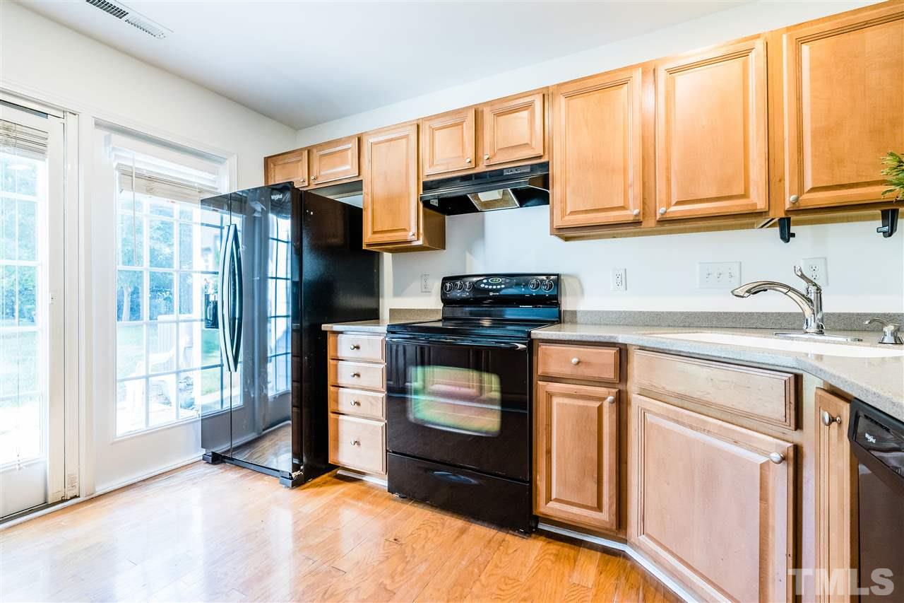 507 Ringleaf Court Cary, NC 27513 - Photo 4 of 24 Gallery Image 4