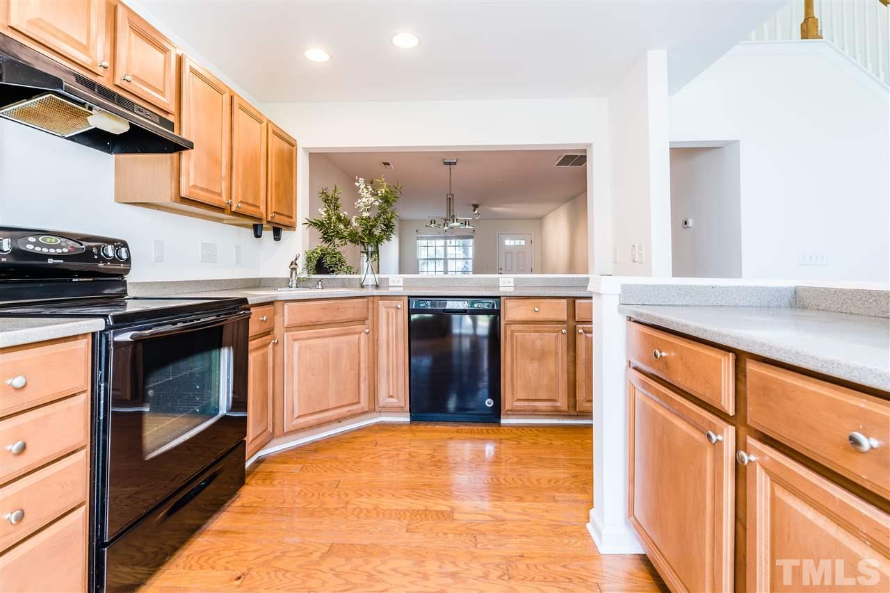 507 Ringleaf Court Cary, NC 27513 - Photo 5 of 24 Gallery Image 5