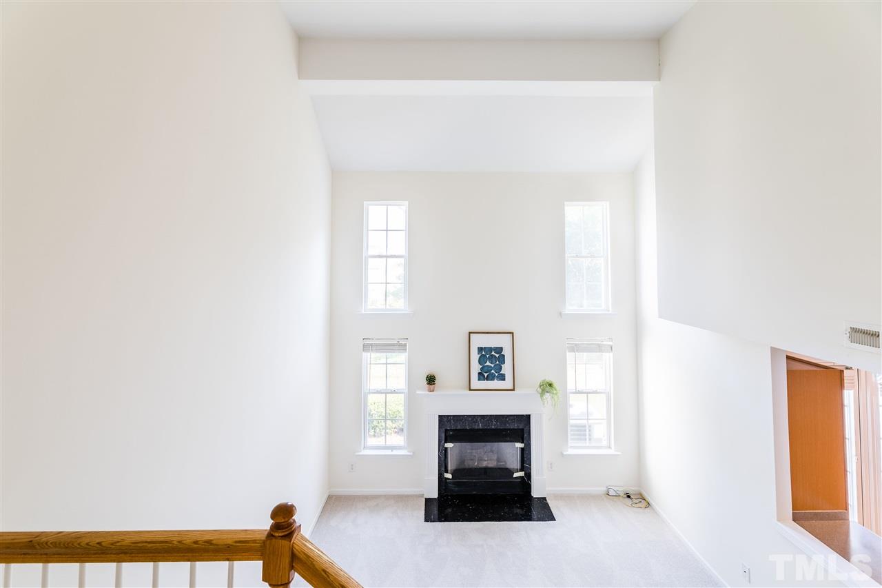 507 Ringleaf Court Cary, NC 27513 - Photo 9 of 24 Gallery Image 9