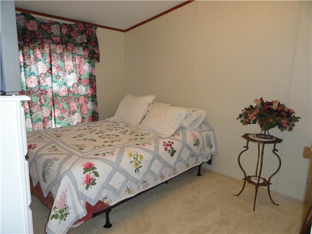 1160 Powdermill Br Road Summertown, TN 38483 - Photo 15 of 20 Bedroom #2