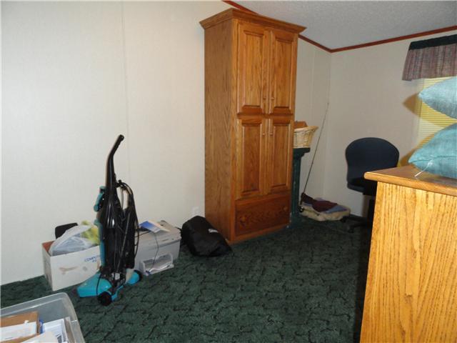 1160 Powdermill Br Road Summertown, TN 38483 - Photo 16 of 20 Bedroom #3