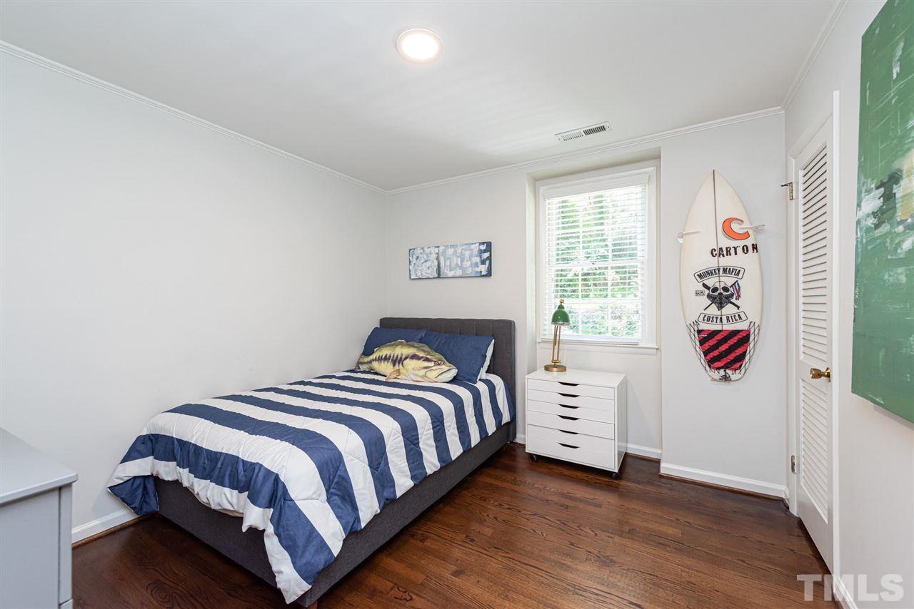 321 Wesley Drive Chapel Hill, NC 27516 - Photo 18 of 29