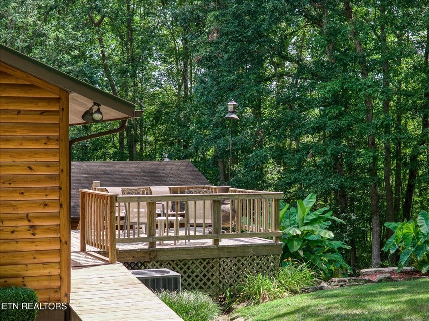 715 White Oak Road Monterey, TN 38574 - Photo 3 of 47 Gallery Image 3