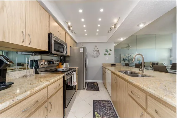 $4,500 | 450 South Gulfview Boulevard, Unit 1204, Clearwater, FL 33767