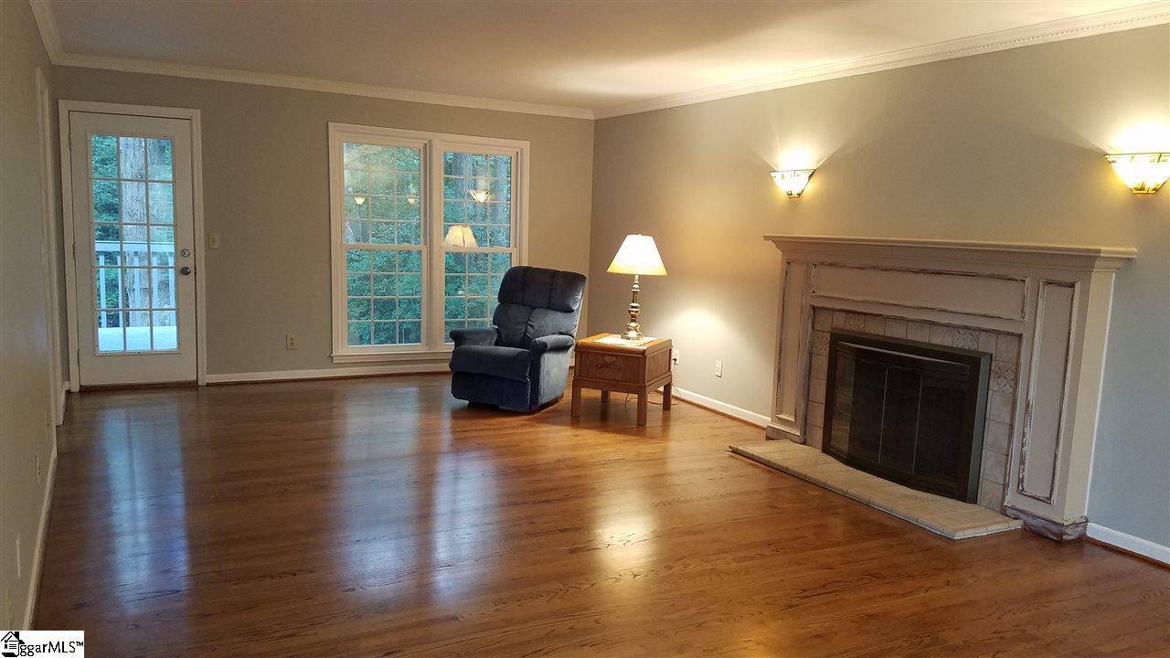 121 Crosswinds Street Greer, SC 29650 - Photo 12 of 36 Gallery Image 12