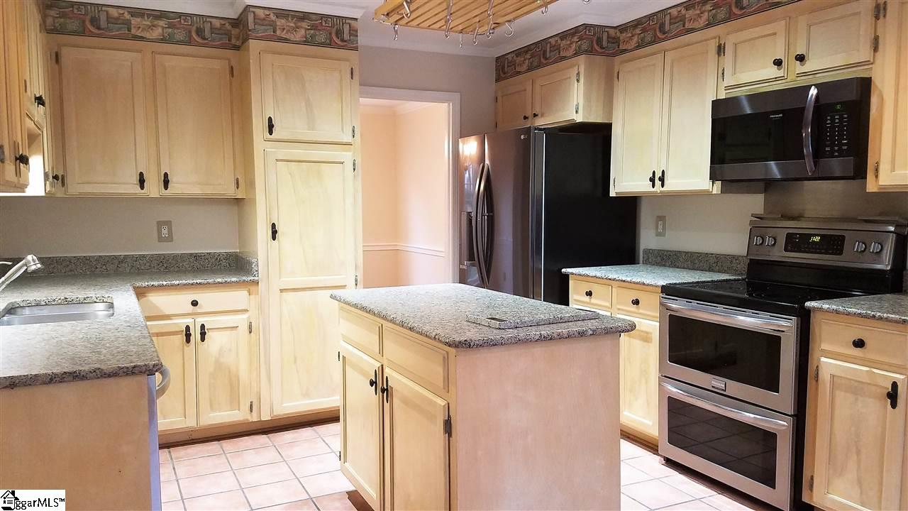 121 Crosswinds Street Greer, SC 29650 - Photo 19 of 36 Gallery Image 19